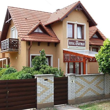 Royal Apartman Hajdúszoboszló Exteriér fotografie